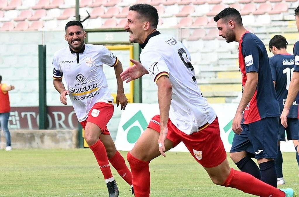 Scatta il ritiro precampionato della Cavese: ci sono sei ex messinesi