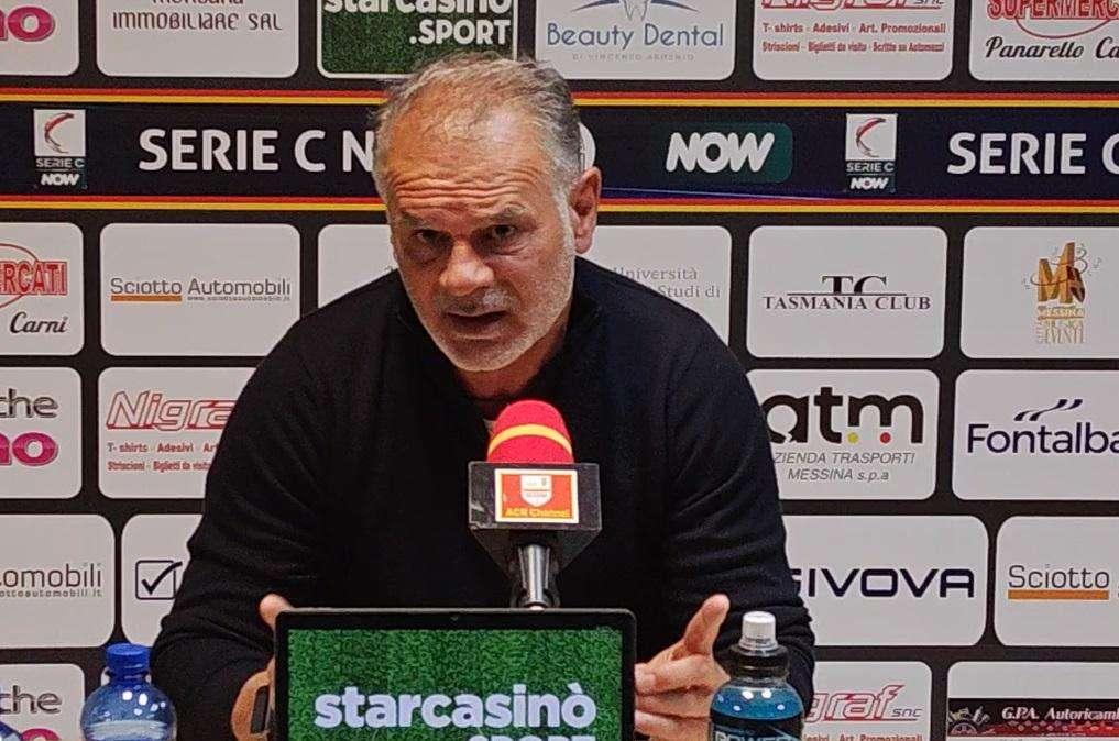 Verso Messina-J.Stabia, Modica: "Le critiche ci stanno, ma voglio rispetto"