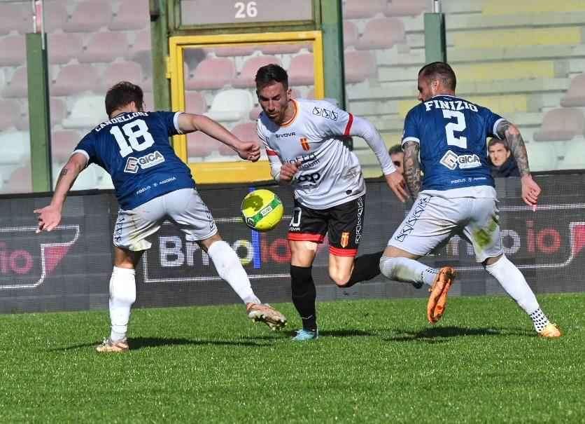 Il Messina spreca troppo e la Fidelis torna a casa con un punto. Finisce 0-0