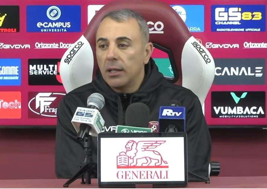 Reggina, Torrisi: "Il Messina ha chiuso gli spazi: linea a 5 e barricate"