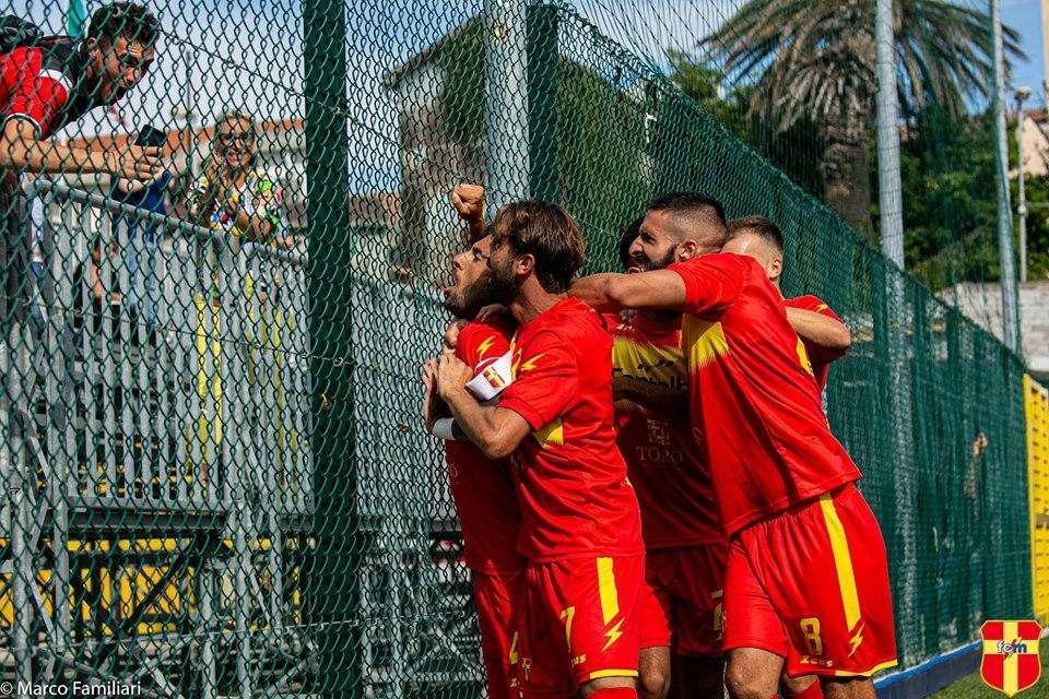 Approccio e gestione: mister Costantino plasma il suo Fc Messina