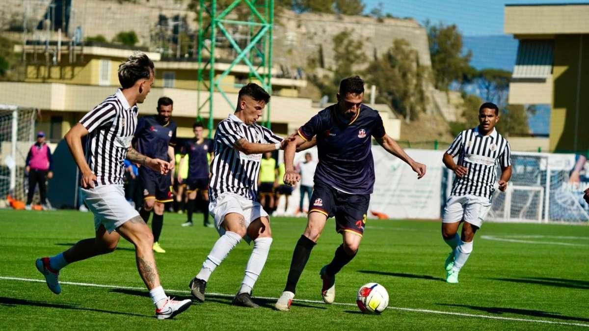 La Leonzio vince il play-out del "Marullo": la Messana torna in Promozione