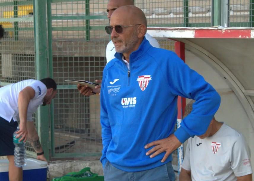 Vittoria, separazione da mister Giancarlo Betta e dal ds Tino Longo