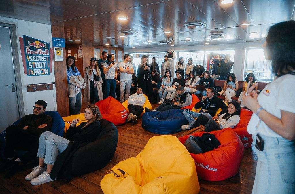 Alessandro Mazzara è il primo ospite della "Red Bull secret study room"