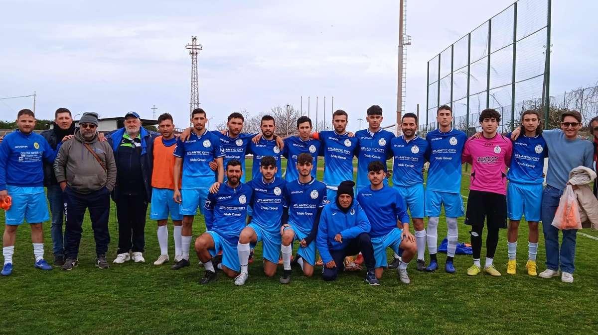 Nuova Azzurra, nessuna cessione: "Prepareremo l’iter per il ripescaggio"