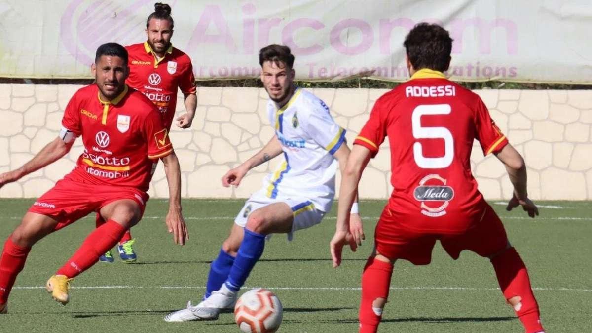 La vittoria del carattere. L'Acr Messina ribalta 2-1 il Biancavilla