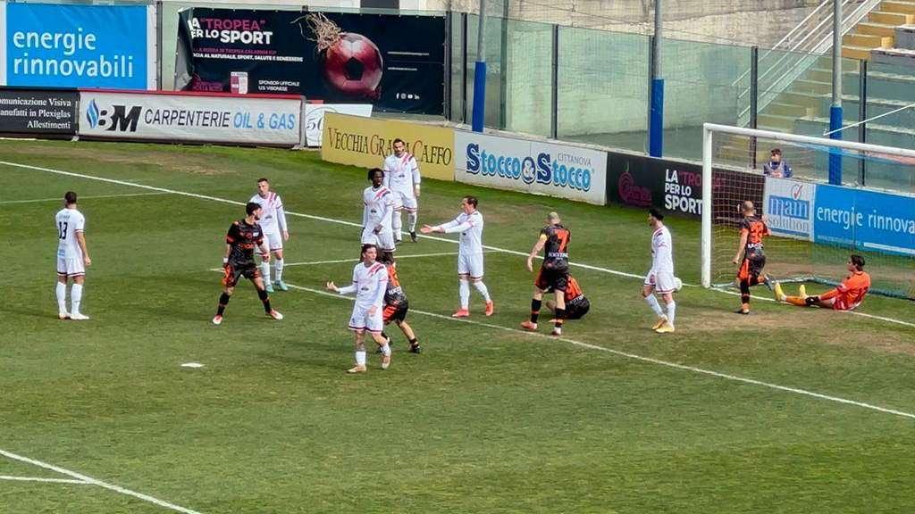 Un Sant'Agata superlativo s'impone anche sul campo della Vibonese
