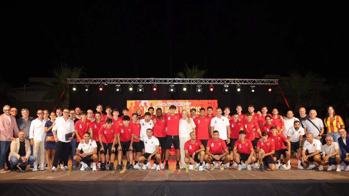 Notte speciale per l'Igea Virtus: grande entusiasmo a Calderà