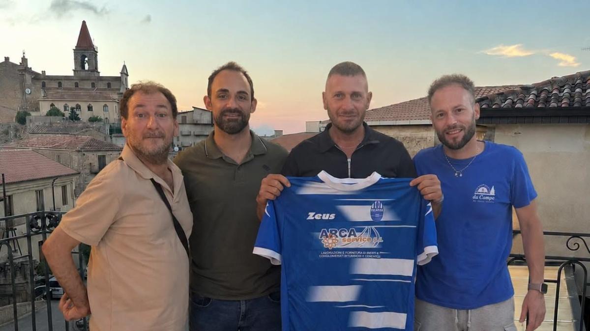 2^-Il Ficarra riparte da un nuovo allenatore: ecco Giuseppe Laurà