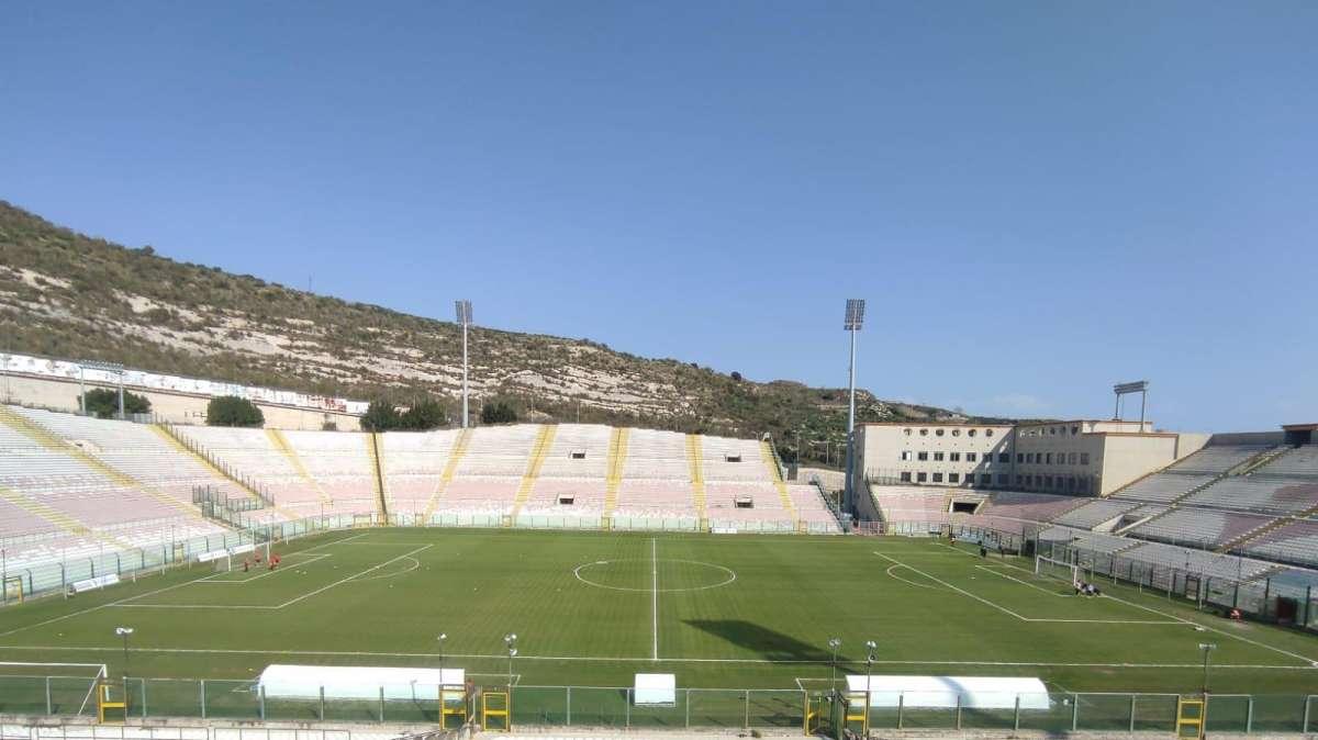 Covid nel Marina. Contagio confermato, l'Asp di Ragusa ferma il torneo