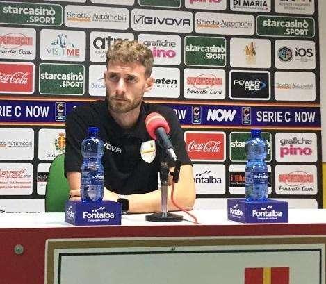 Messina, Rizzo: "Dispiace per lo stadio vuoto, questa è una maglia gloriosa"