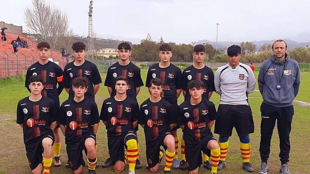 Valle del Mela, l'Under 17 conquista la salvezza. Midiri: "Lavoro e dedizione"
