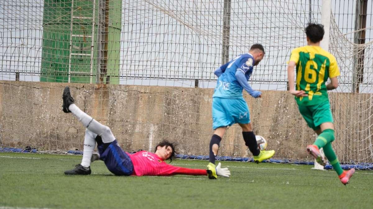 Il 2-0 di Biondo
