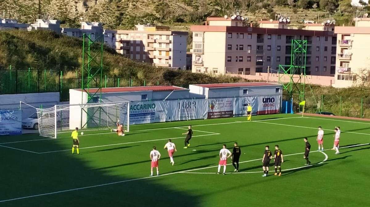Gescal, tris e sorpasso: super Marino ispira il 3-0 sul Palagonia