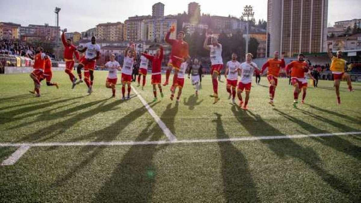 Il Messina esulta a Potenza