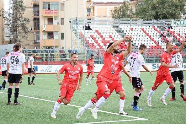 Bari ok anche a Campobasso, segue il Catanzaro. Tonfo del Palermo