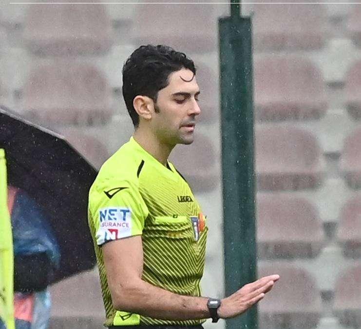 Verso Messina-Pescara: statistiche e curiosità della squadra arbitrale