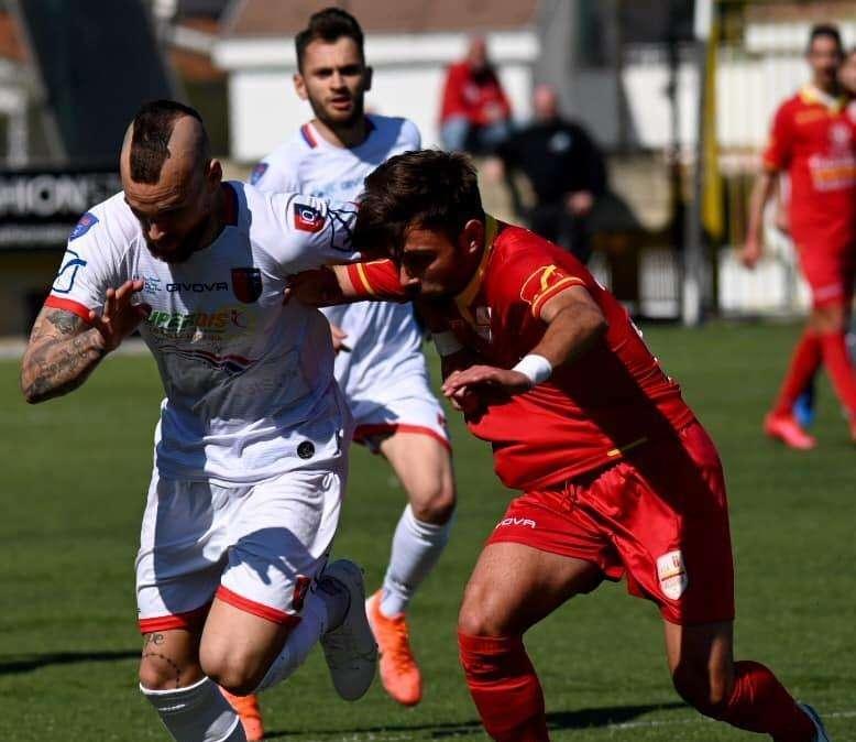 Gelbison- Acr Messina 1-1, giallorossi di lotta e di governo