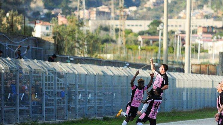 Il Real Rocchenere fa festa