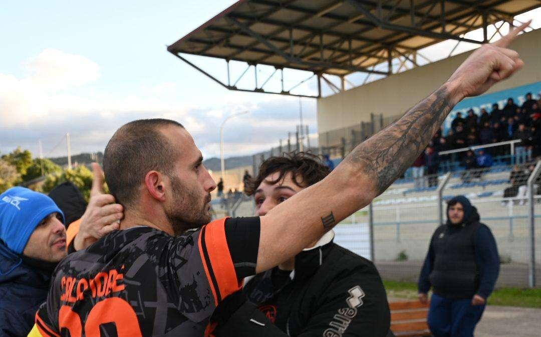 Calafiore fa gioire il Sant'Agata: 1-0 sul Ragusa e salvezza ipotecata