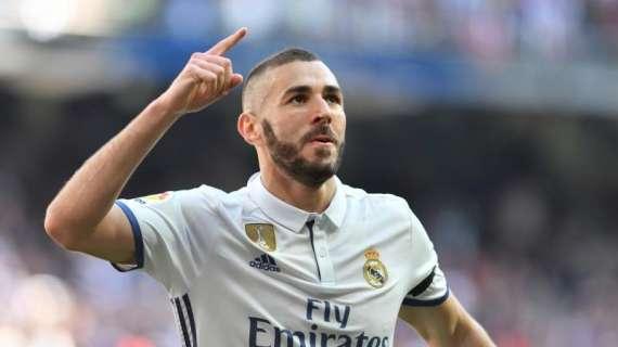 Tuttosport - Milan, per l’attacco torna di moda il nome di Benzema: costa 65-70 milioni, ma per Florentino Perez è incedibile