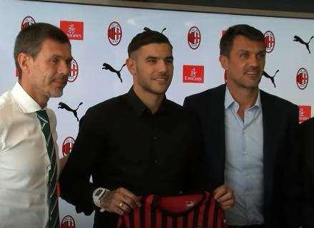 Theo suona la carica ai compagni: "Prima giornata, forza Milan!"