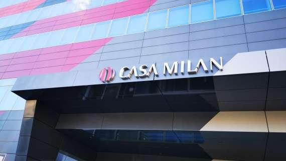 Corriere della Sera - Campo e rinnovi: la doppia partita del Milan