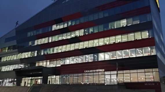 Tuttosport - Milan, possibile colpo last-minute in attacco: valutato anche il 2003 del Chelsea, Mason Burstow
