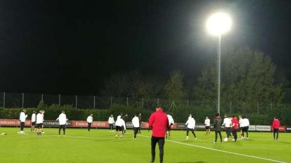 Milan, allenamento in vista del Napoli: "Uomini al lavoro"