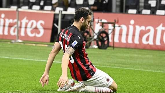 Calhanoglu a MilanTV: "Andiamo e vinciamo: regaliamo la Champions a tifosi e famiglie"