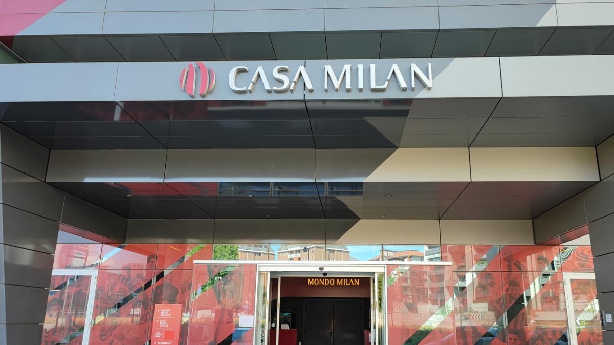 Milan, nuovi contatti nel weekend con Rangnick: si decide entro questa settimana. Glasner in pole per la panchina, più lontani Planes e Pochettino