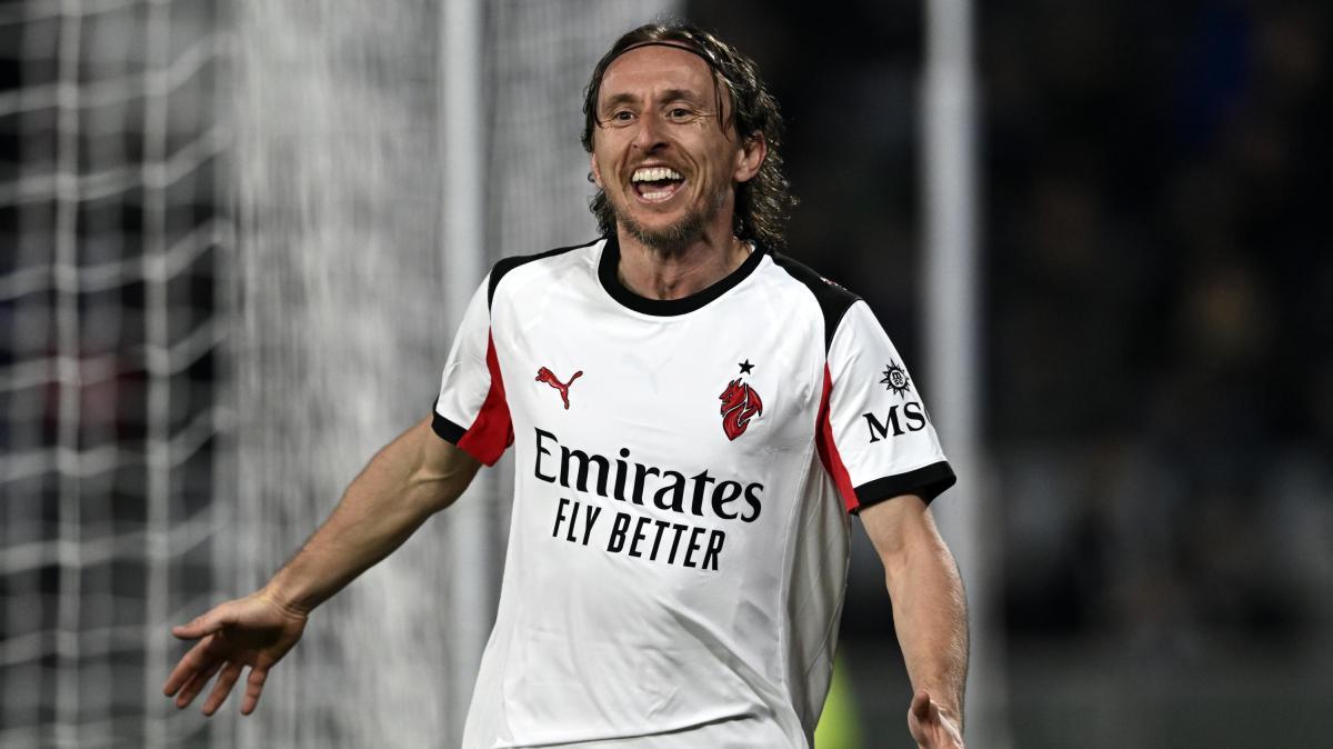 Modric, il ritorno del supereroe... mascherato. Nera, senza scritte e più ampia sul lato sinistro: ecco com'è fatta la maschera del croato