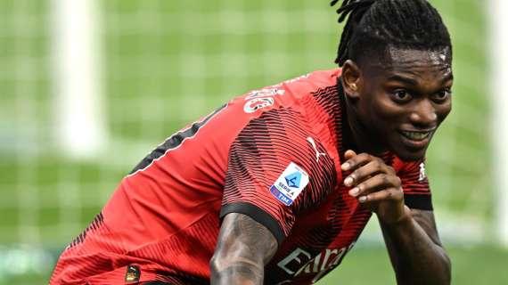 Leao: "Ibra e Ronaldo esempi fondamentali. Ho chiesto a Cancelo di venire al Milan..."