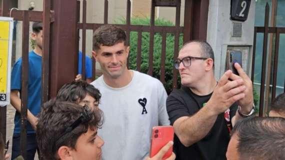 LIVE MN - Pulisic ha firmato, bagno di folla a Casa Milan. Le prime parole: "Sono molto felice, voglio vincere"