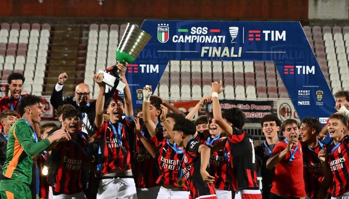 Milan U15 Campione d'Italia, Vergine: "Insieme a Jovan Kirovski stiamo lavorando con grande impegno per rafforzare ulteriormente il Settore Giovanile"