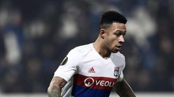 Tuttosport - Milan, Depay primo obiettivo di Mirabelli: via gli esuberi per arrivare all’olandese 