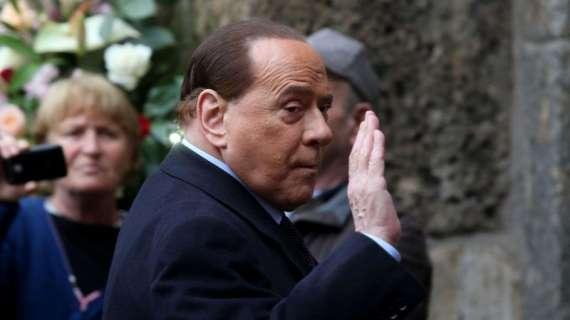 MN - Il maltempo frena Berlusconi. Il presidente ha rinunciato alla visita a Milanello