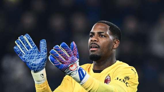 Milan, Maignan pubblica due storie su Instagram a sostegno di Theo e Calabria