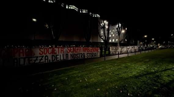 Giocatori impermeabili alla contestazione? Montolivo: "No, ti porta via una marea di energie"