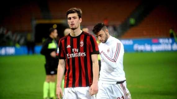 Gabbia e l'amore per i colori rossoneri
