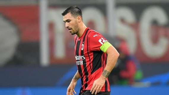 Gazzetta - Milan, entro fine anno i rinnovi di Theo, Bennacer e Leao. E Romagnoli tratta da solo (senza Raiola)