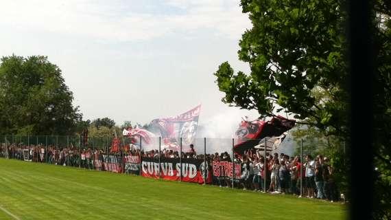 L'entusiasmo della Curva Sud (FOTO)