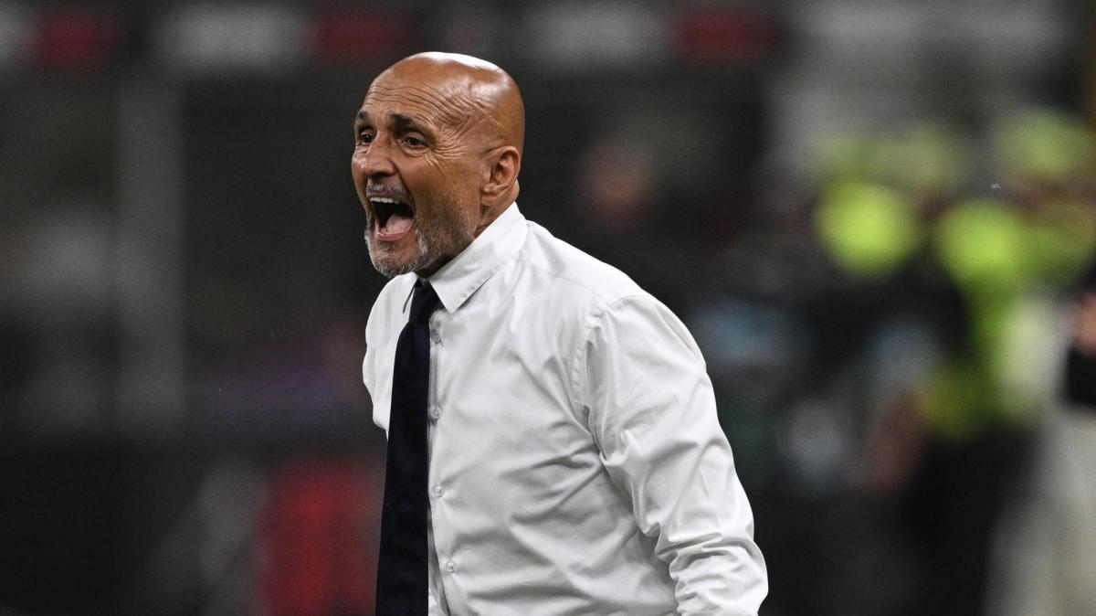 LIVE MN - Spalletti: "Leao fa finta di dormire, un occhio aperto e uno chiuso, poi ti riparte e sbatabam... Il Milan ti inganna e poi compare"