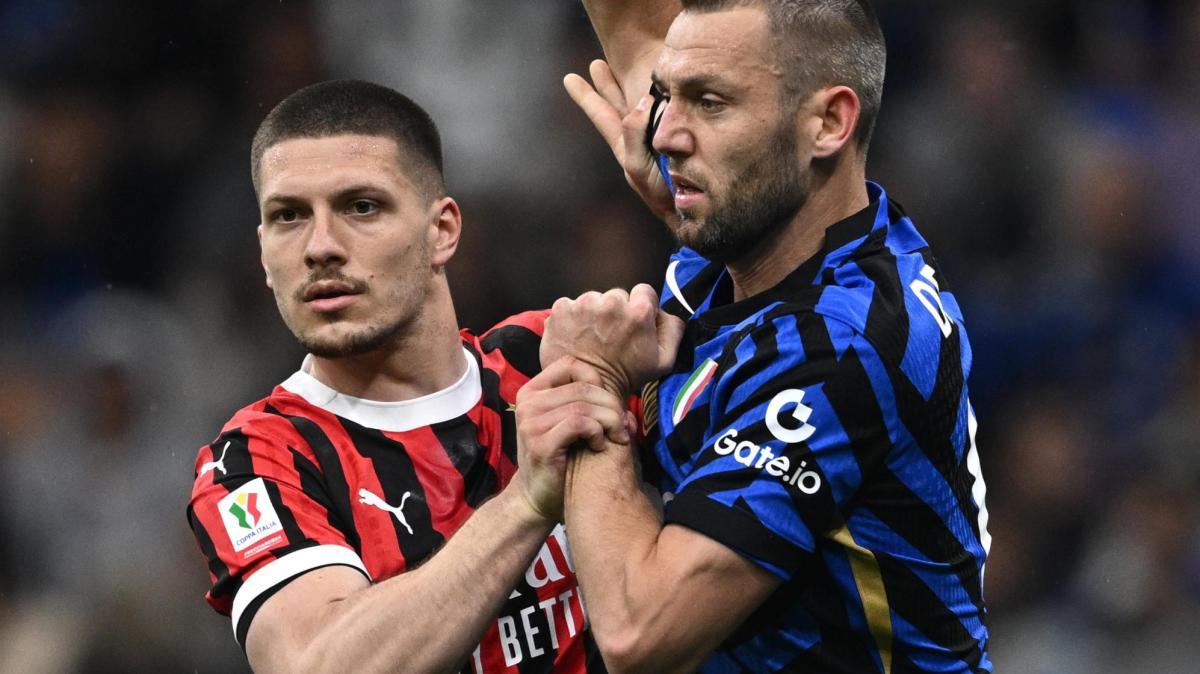 MN - Caressa: "Mi piacerebbe vedere un derby senza nessuno con le mani in faccia se viene colpito sul petto"