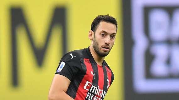 Milan, La Gazzetta dello Sport: "A dicembre vertice per Calhanoglu"