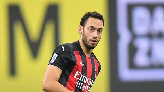 Gazzetta - Milan, Calhanoglu resta fino a giugno in caso di mancato rinnovo