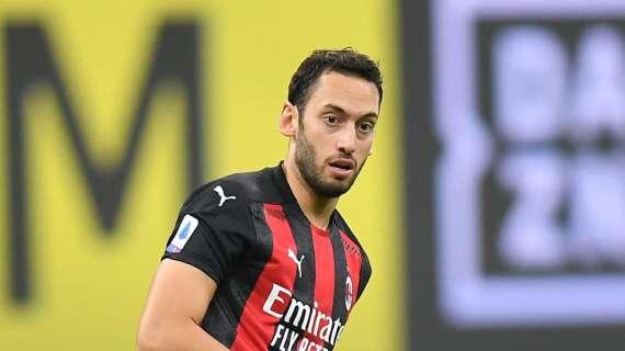 Gazzetta - Milan, senza Bennacer serve il vecchio Calhanoglu