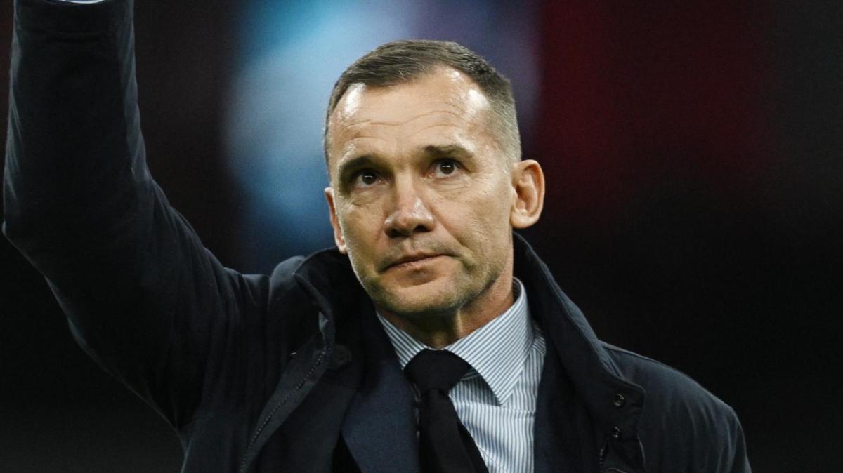 Andriy Shevchenko premia Lamine Yamal con il Premio Kopa 2026