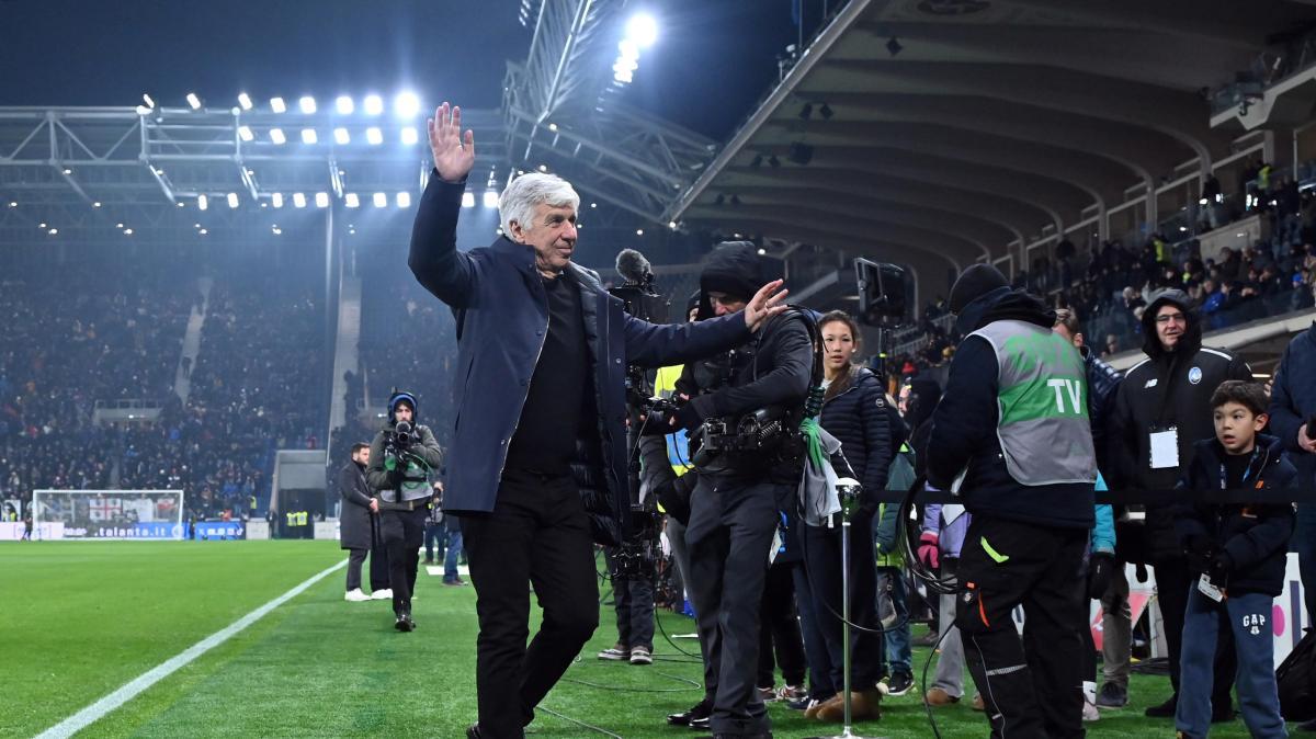 Tra i tre striscioni per Gasperini a Bergamo, ce n'è stato uno polemico