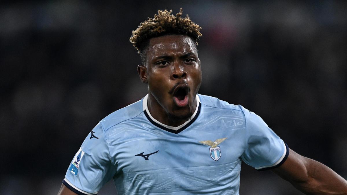 Qui Lazio, riecco Dele-Bashiru. Gazzetta: "Torna in lista. Va fuori Hysaj"